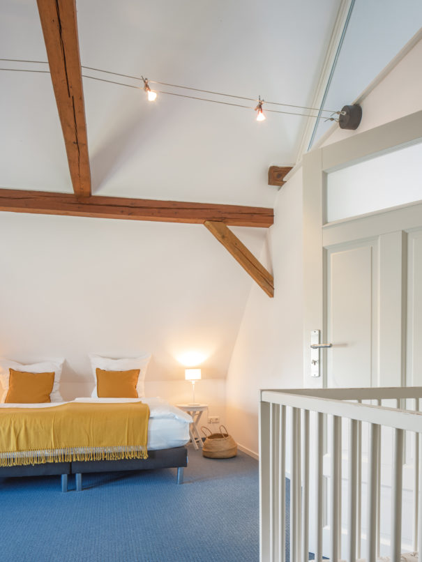 Silvia-Schlafzimmer-Dachgeschoss